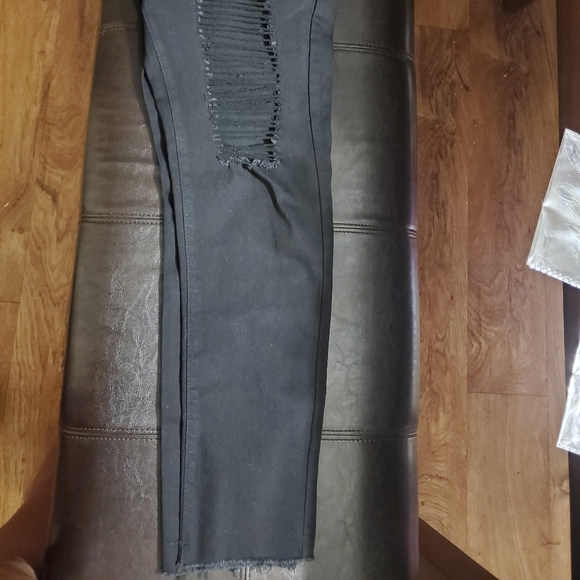 1XL Ripped Denim Jeans - Picture 5 of 5